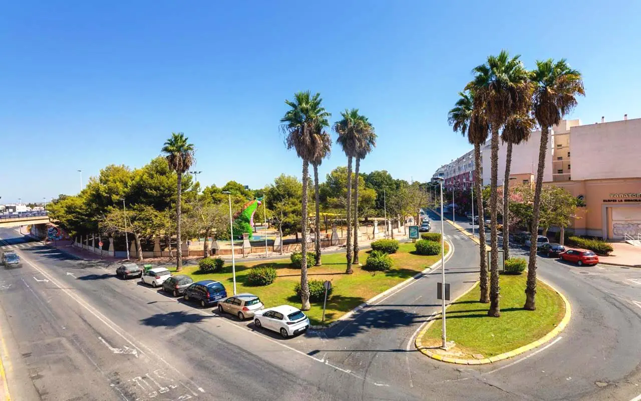 Apartment Of 65 M² With Features In Torrevieja, Spain