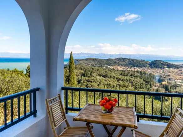 Hotel Of 380 M² In Corfu