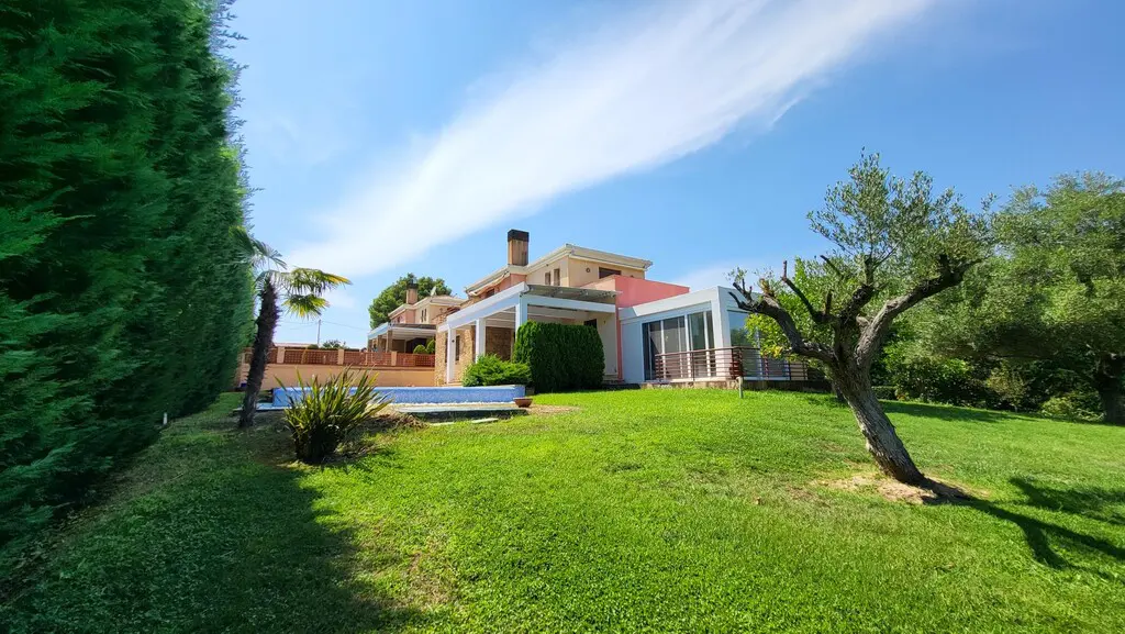 Villa Of 600 M² In Kassandra, Chalkidiki