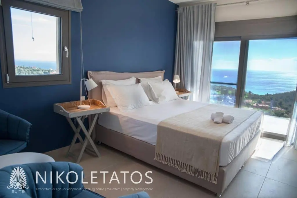 Villa Of 120 M² With Sea View In Trapezaki, Greece