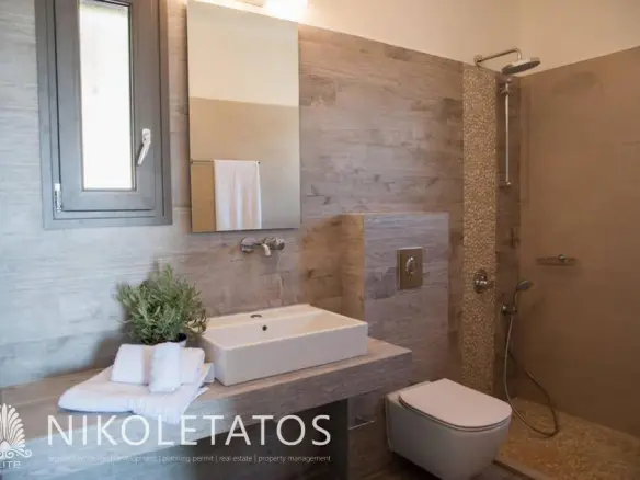 Villa Of 120 M² With Sea View In Trapezaki, Greece