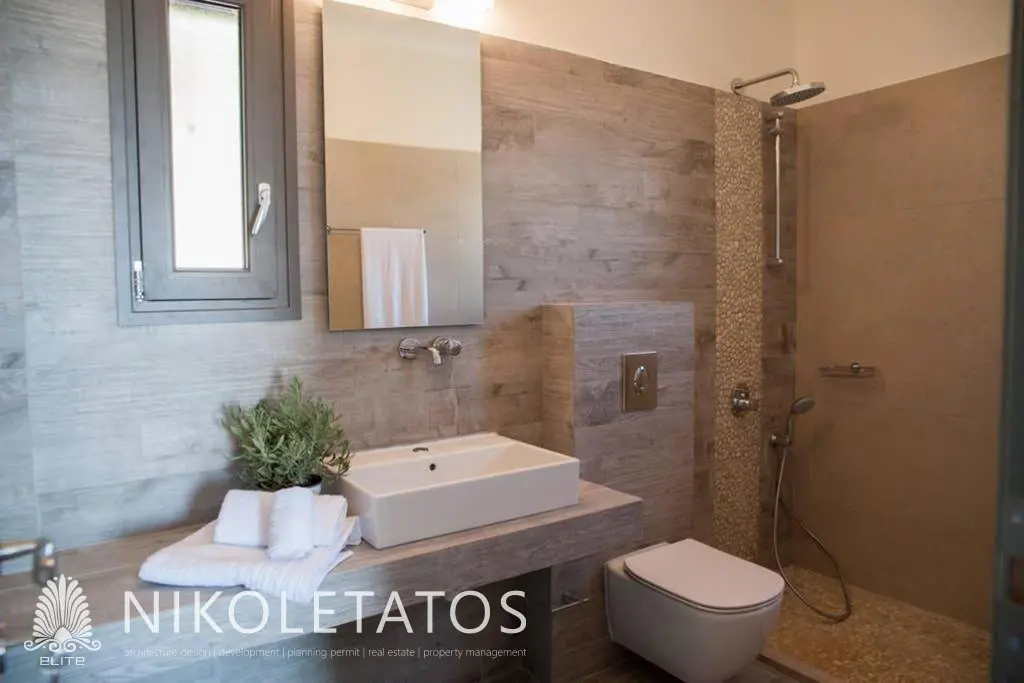 Villa Of 120 M² With Sea View In Trapezaki, Greece