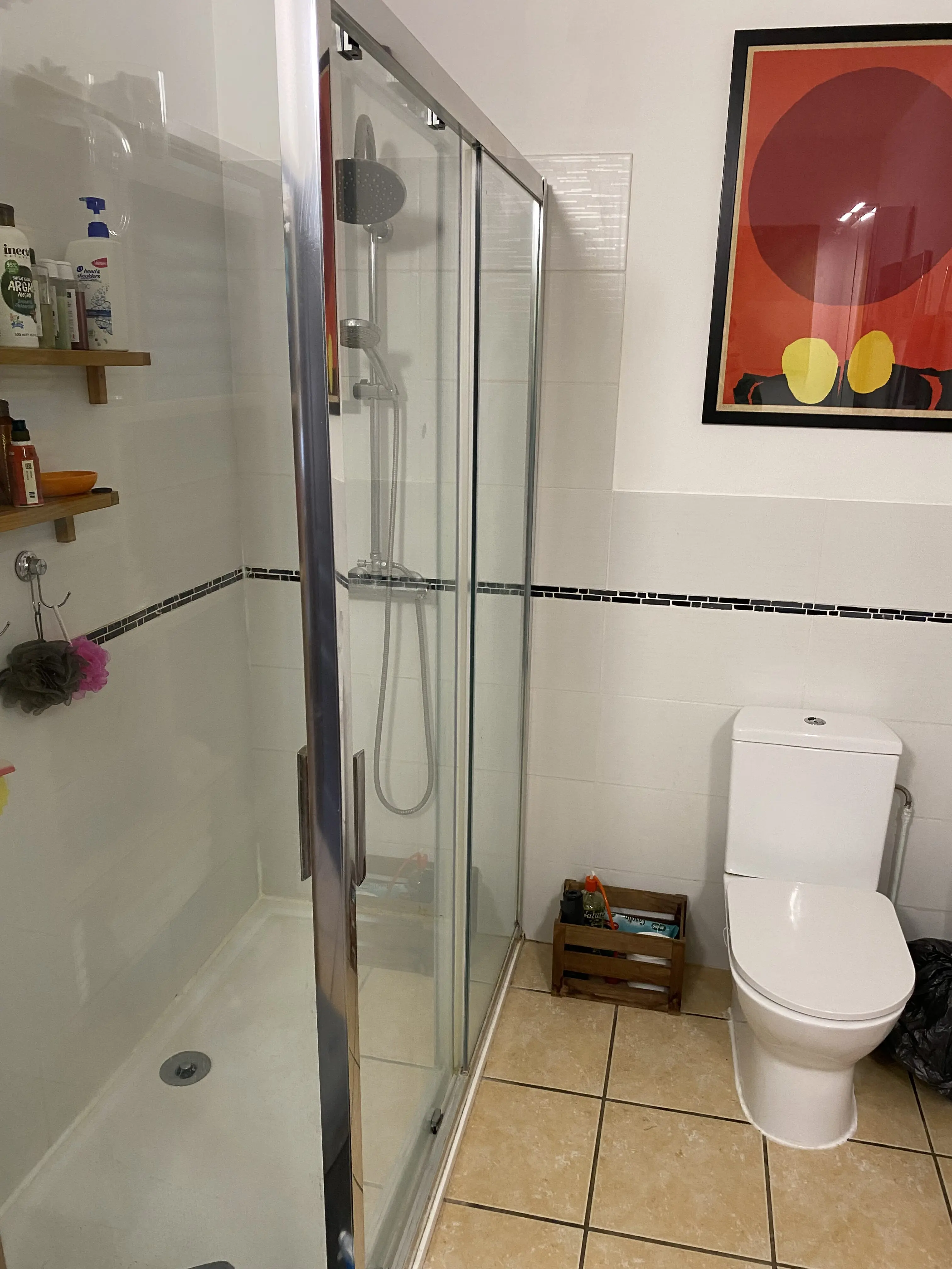 House Of 265 M² In Saint Genies De Fontedit