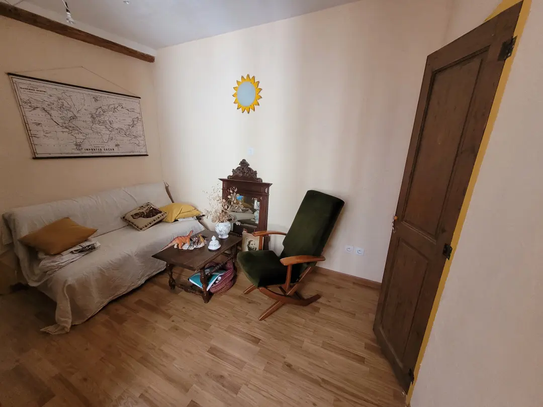 House Of 75 M² In Autignac, France