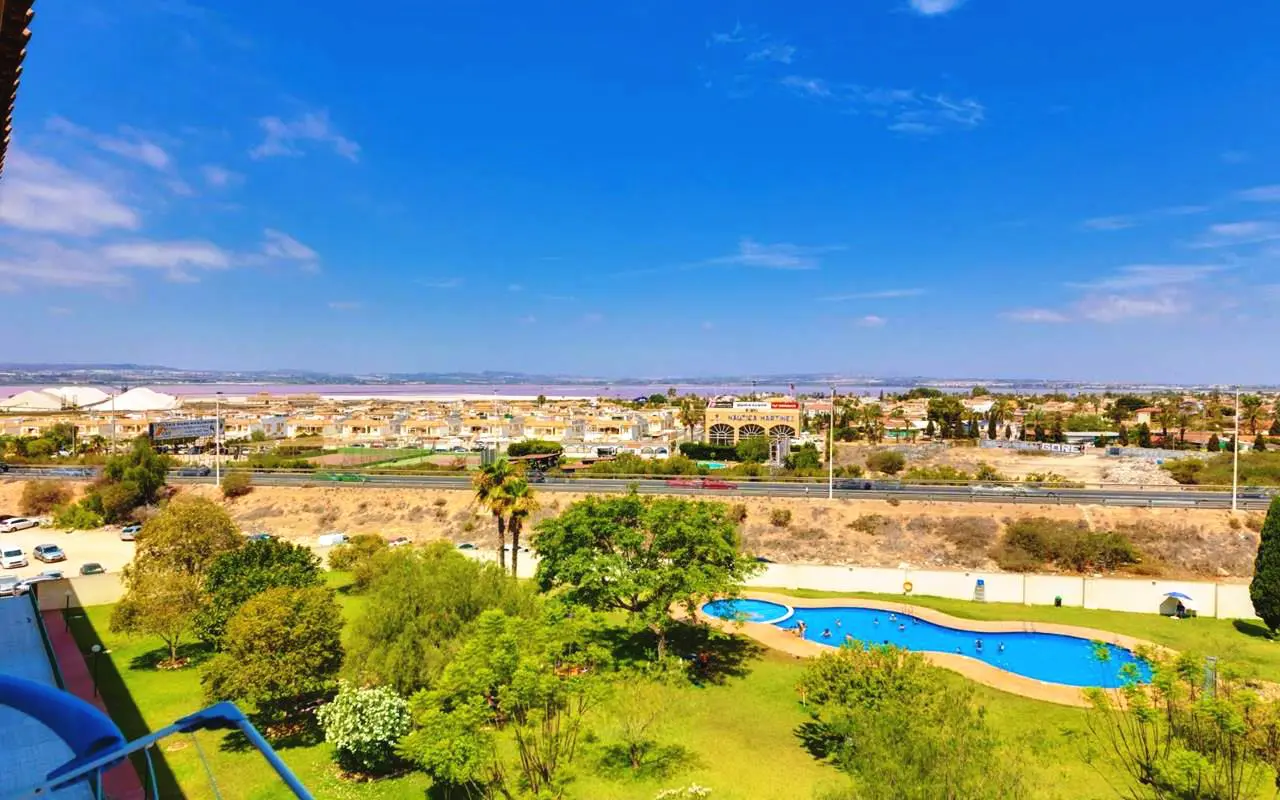 Apartment Of 65 M² With Features In Torrevieja, Spain