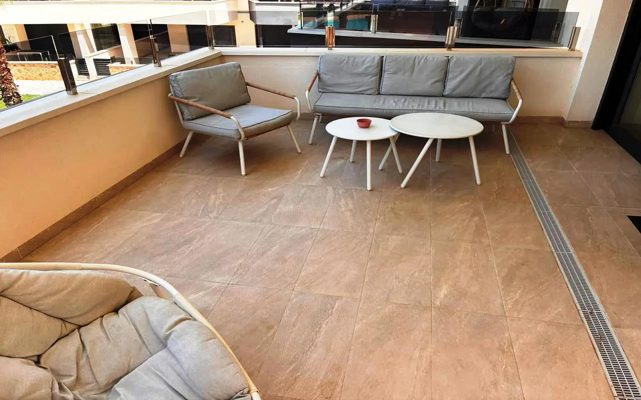 Apartment Of 75 M² In Torrevieja, Spain
