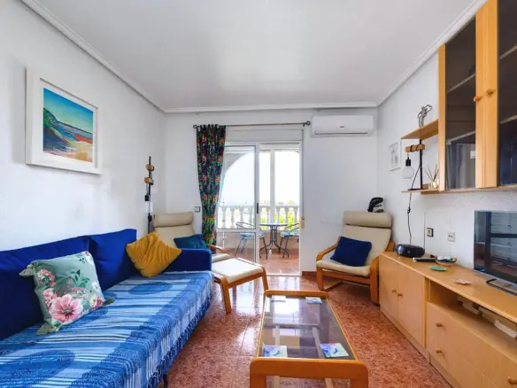 Apartment Of 65 M² With Features In Torrevieja, Spain