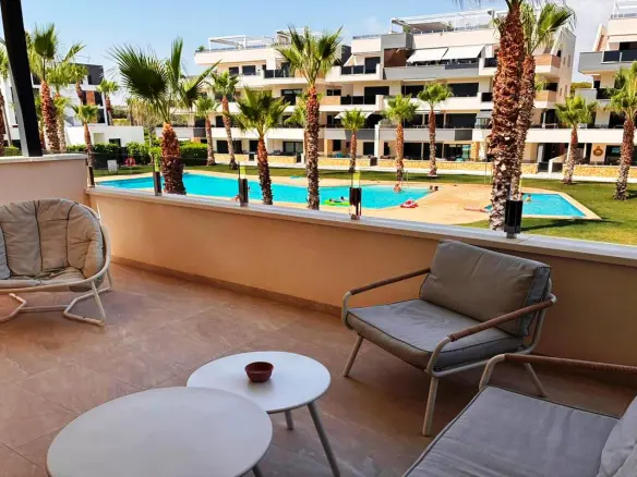 Apartment Of 75 M² In Torrevieja, Spain