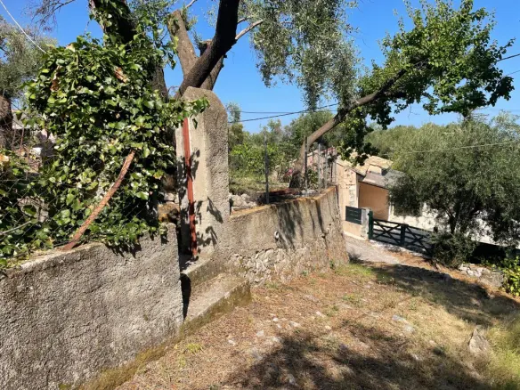 Detached House In Corfu, Greece (87 M²)