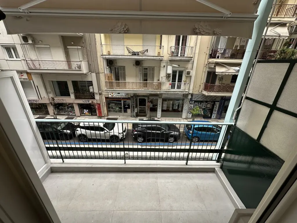 Flat Of 27 M² In Thessaloniki