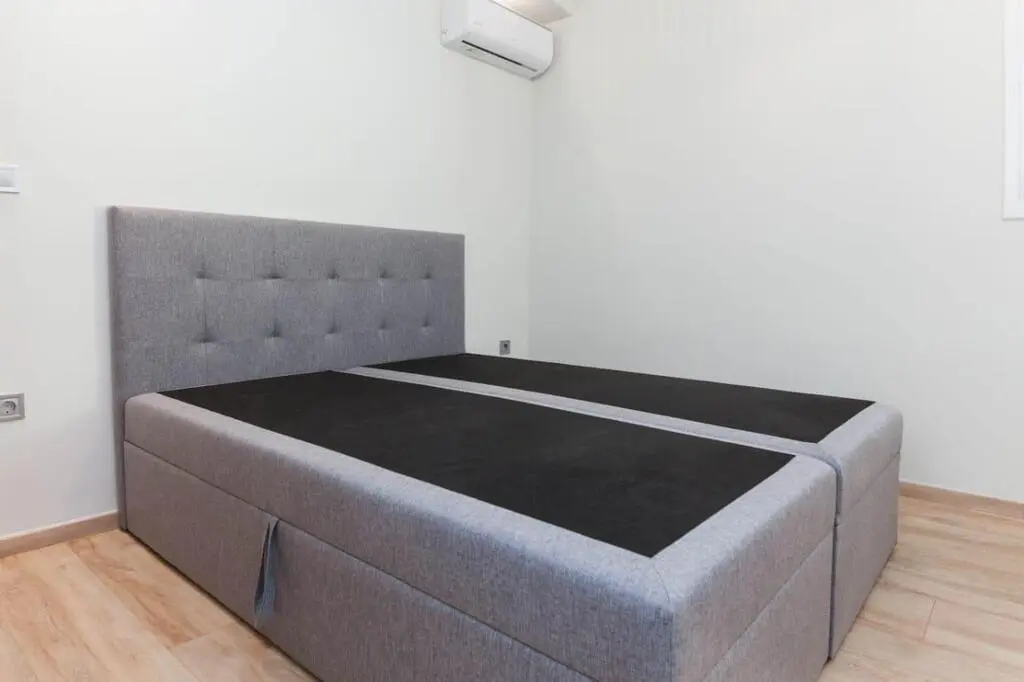 Flat Of 64 M² In Athens