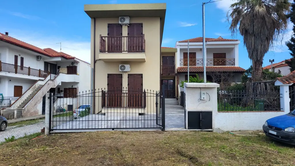 Building Of 260 M² In Kassandra, Chalkidiki