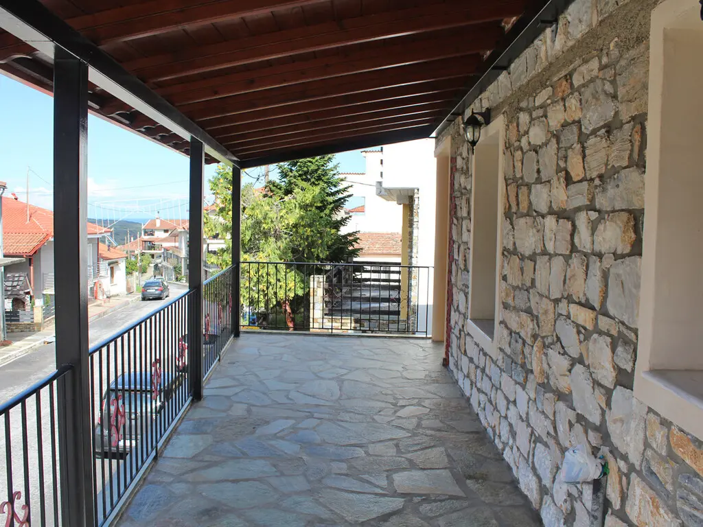 Detached House Of 105 M² In Central Greece