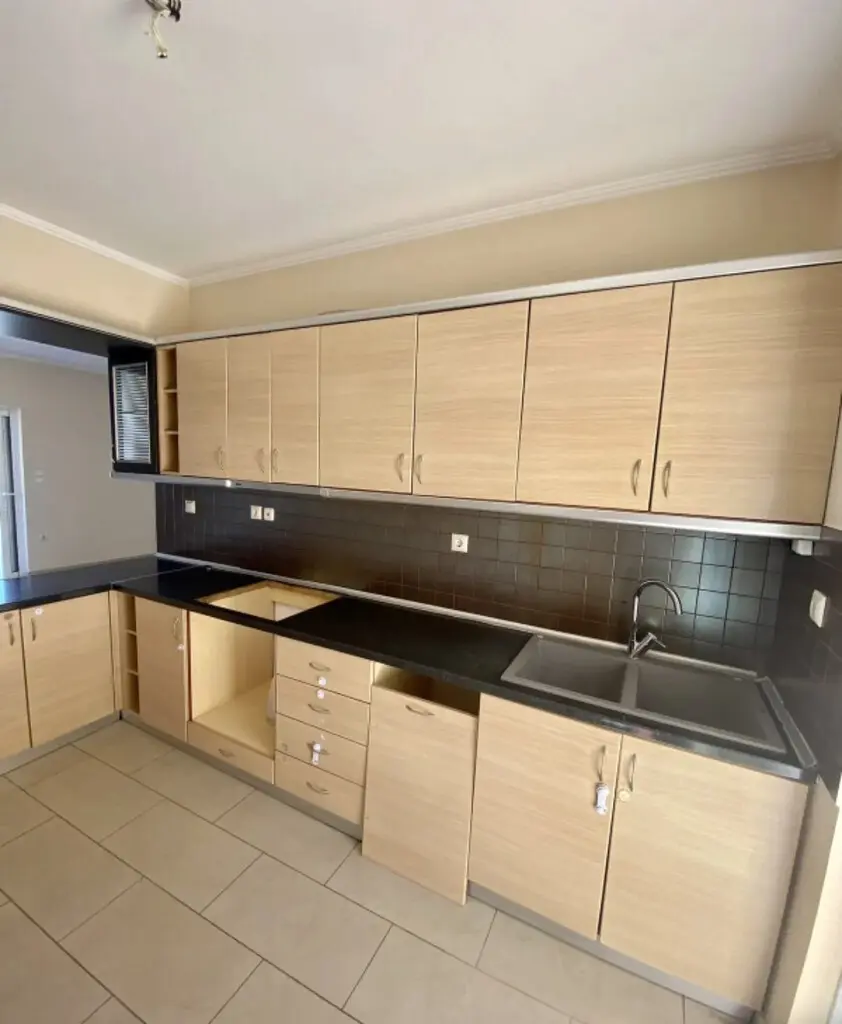 Flat Of 80 M² In Athens