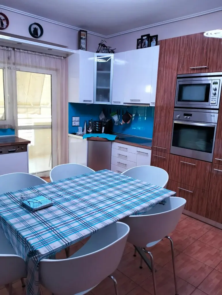 Maisonette Of 100 M² In Athens
