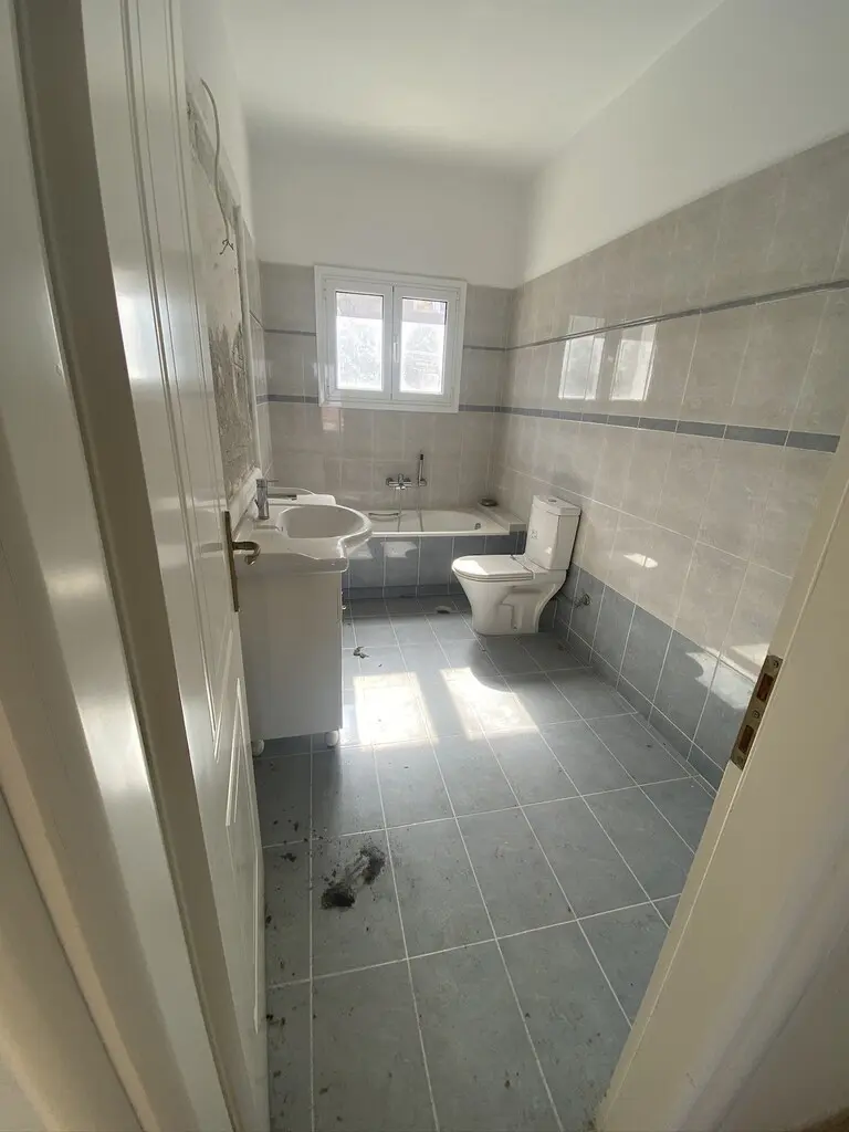 Maisonette Of 198 M² In Peloponnese