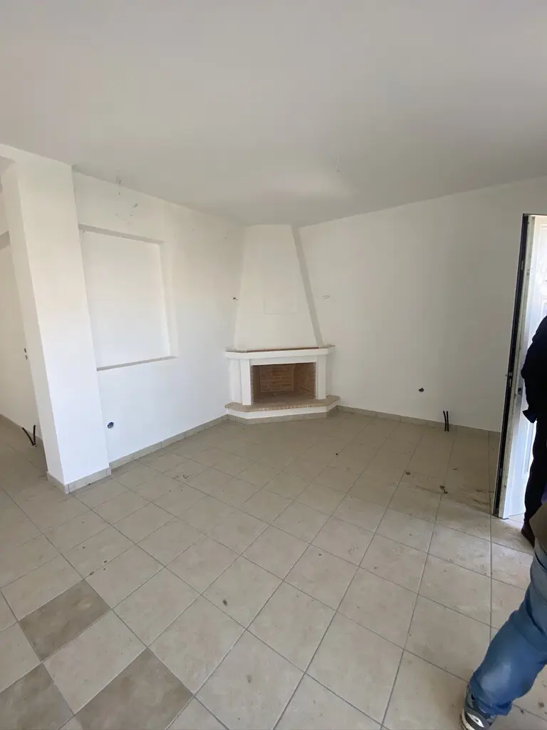 Maisonette Of 198 M² In Peloponnese