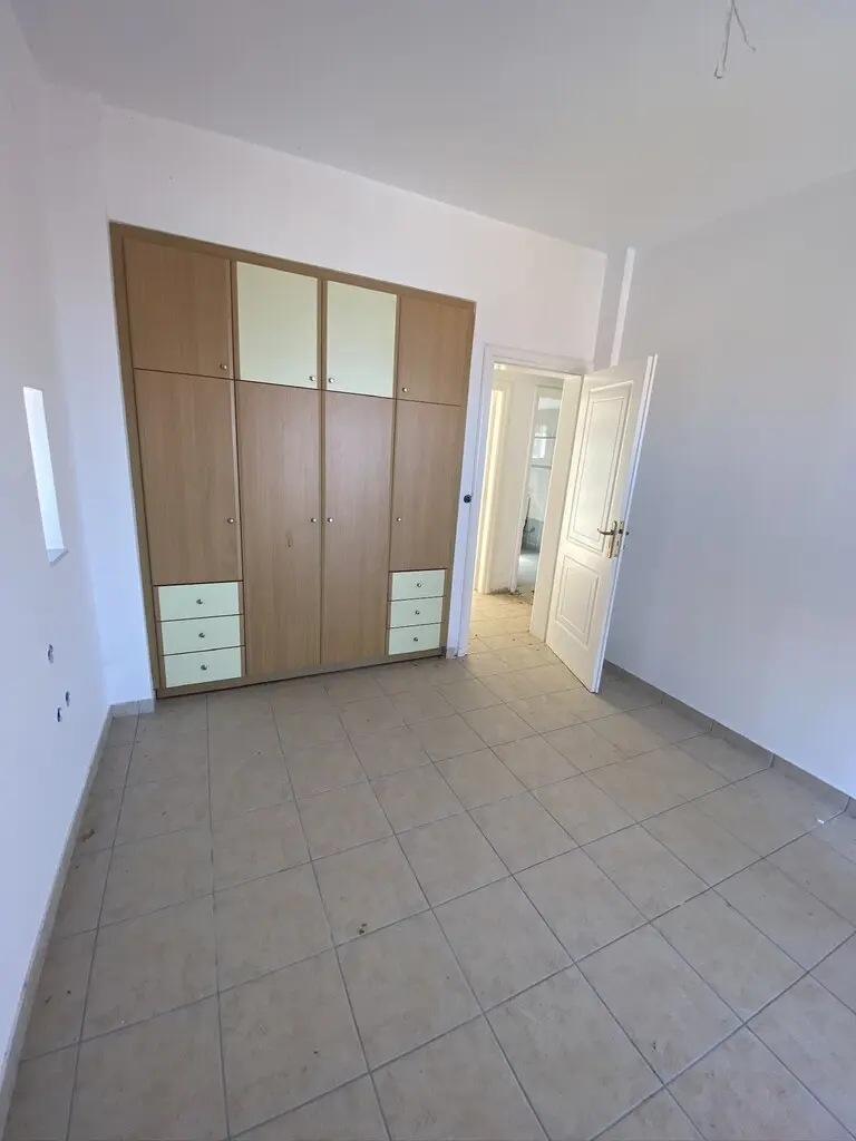 Maisonette Of 198 M² In Peloponnese