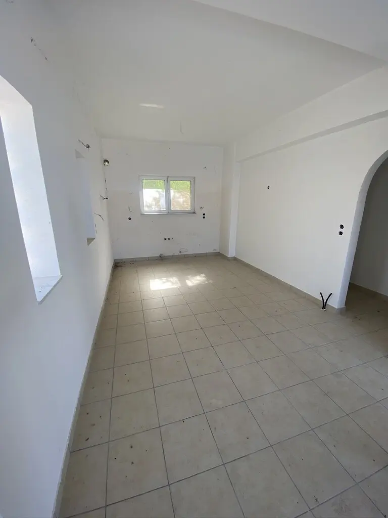 Maisonette Of 198 M² In Peloponnese