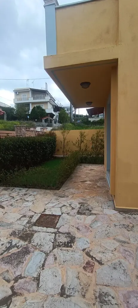 Detached House Of 153 M² In Athens