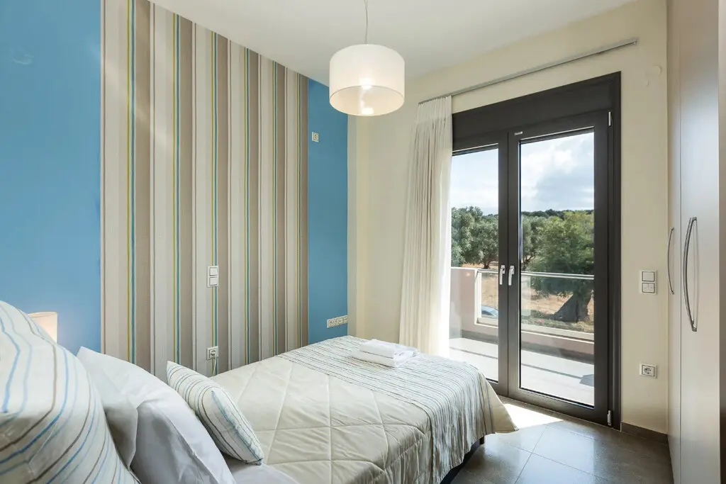 Villa Of 270 M² In Crete