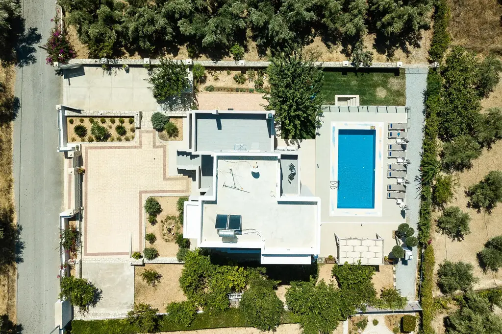 Villa Of 270 M² In Crete