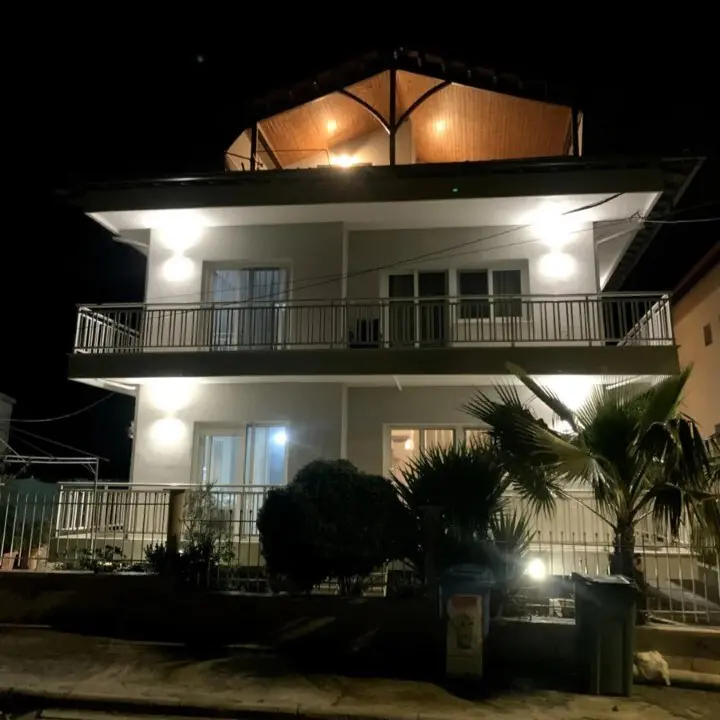 Business Of 300 M² In Athos, Chalkidiki