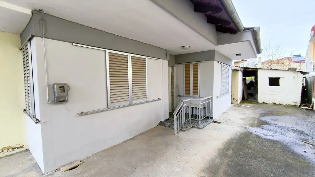 Detached House Of 70 M² In Olympic Coast