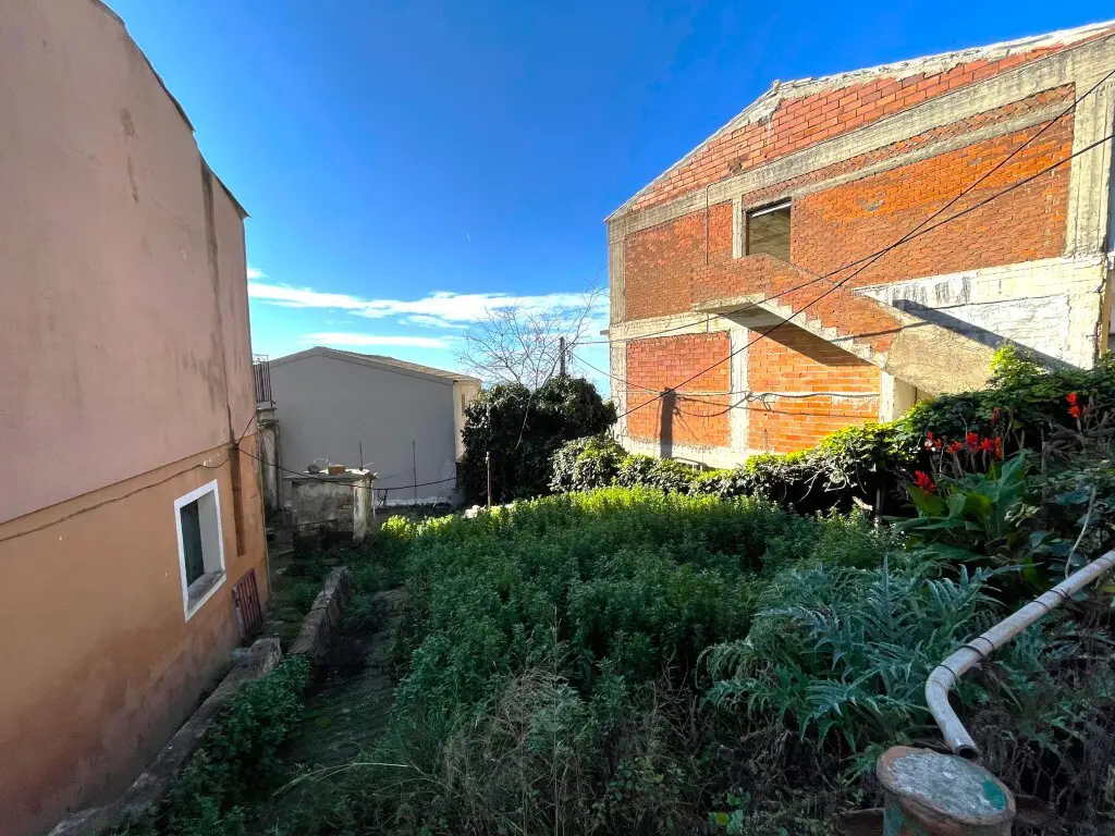 Detached House Of 95 M² In Corfu