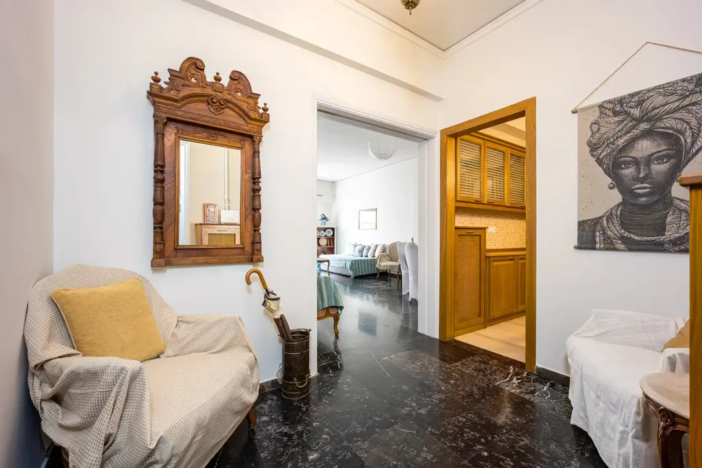 Flat Of 100 M² In Athens