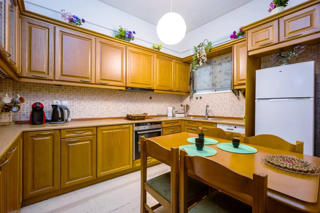Flat Of 100 M² In Athens