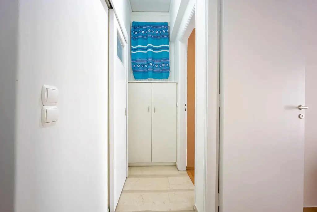 Flat Of 100 M² In Athens