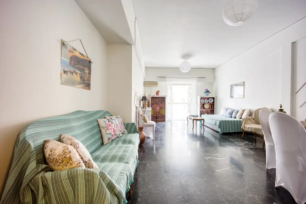 Flat Of 100 M² In Athens