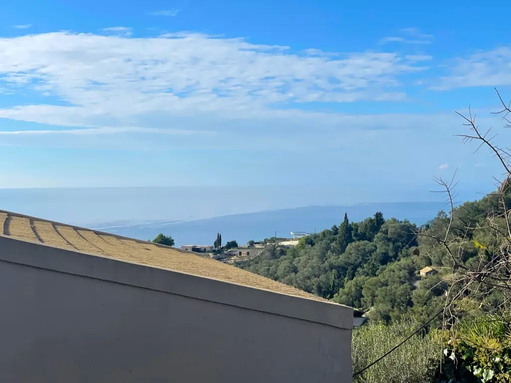 Detached House Of 95 M² In Corfu