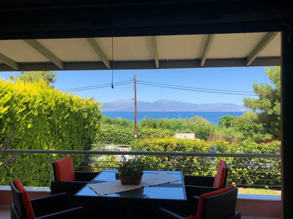 Flat Of 85 M² In Peloponnese