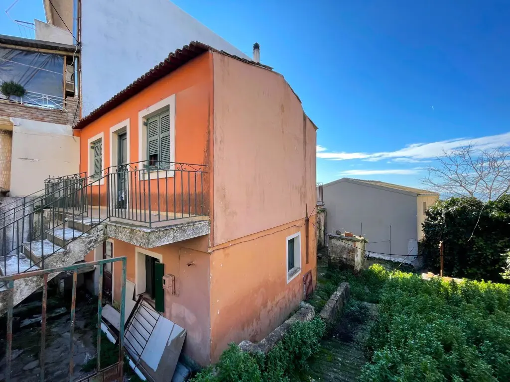 Detached House Of 95 M² In Corfu