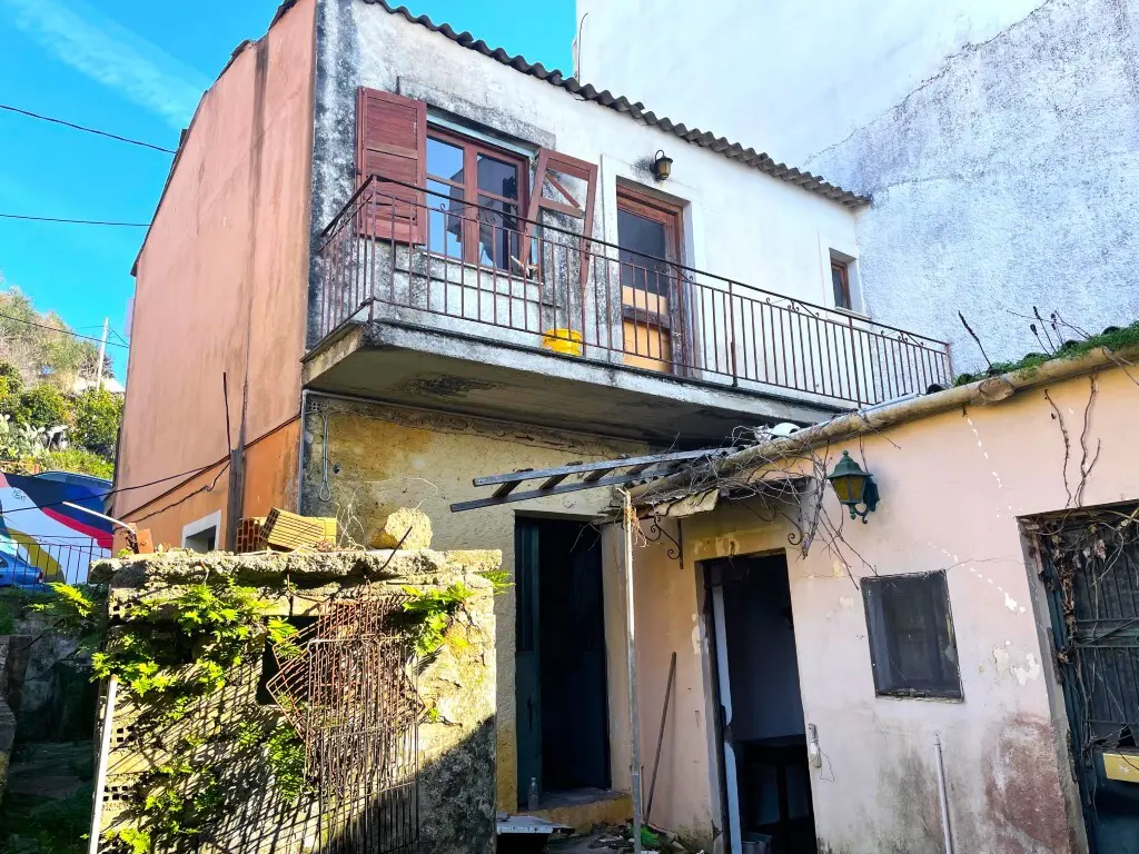 Detached House Of 95 M² In Corfu