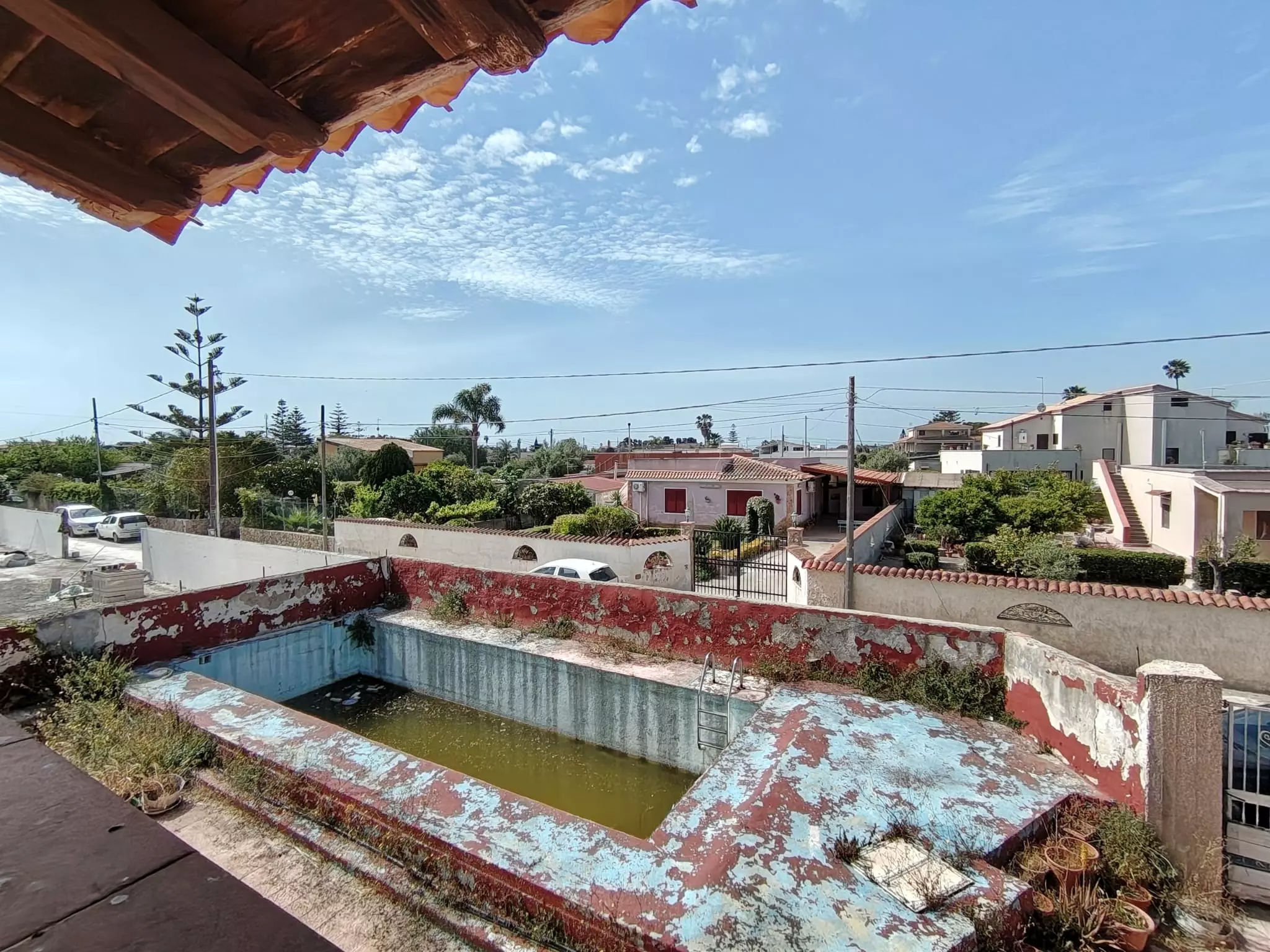 Apartment Of 120 M² With Balcony In Fanusa