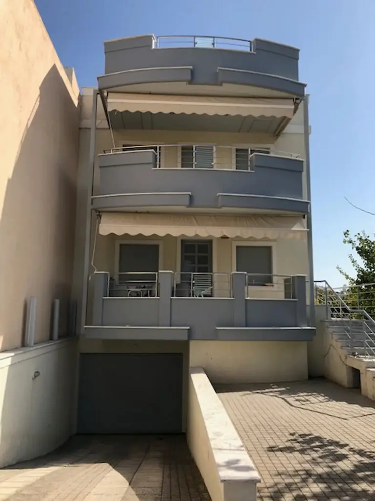 Detached House Of 210 M² In Peloponnese