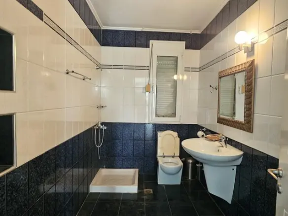Freistehendes Haus in Agios Nikolaos, Griechenland (480 m²)