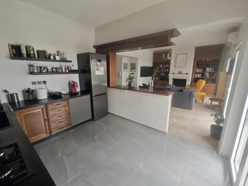 Flat Of 80 M² In Athens