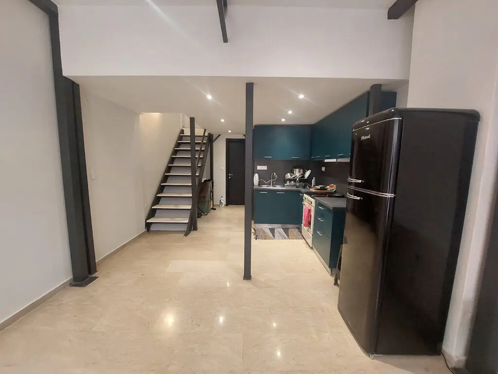 Duplex Of 92 M² In Thessaloniki