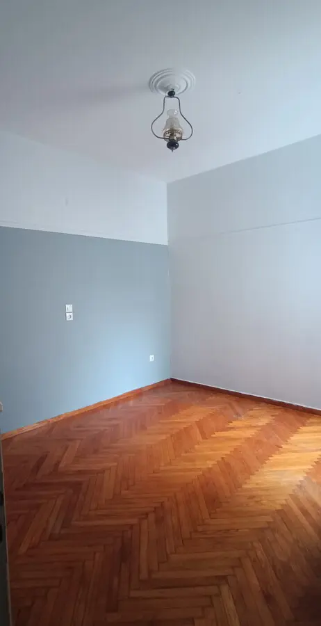 Flat Of 44 M² In Athens