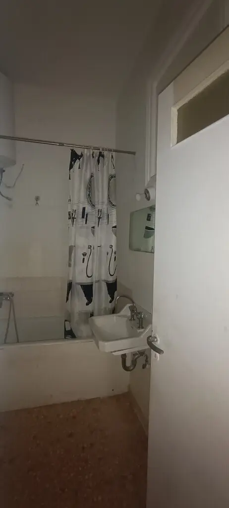 Flat Of 44 M² In Athens