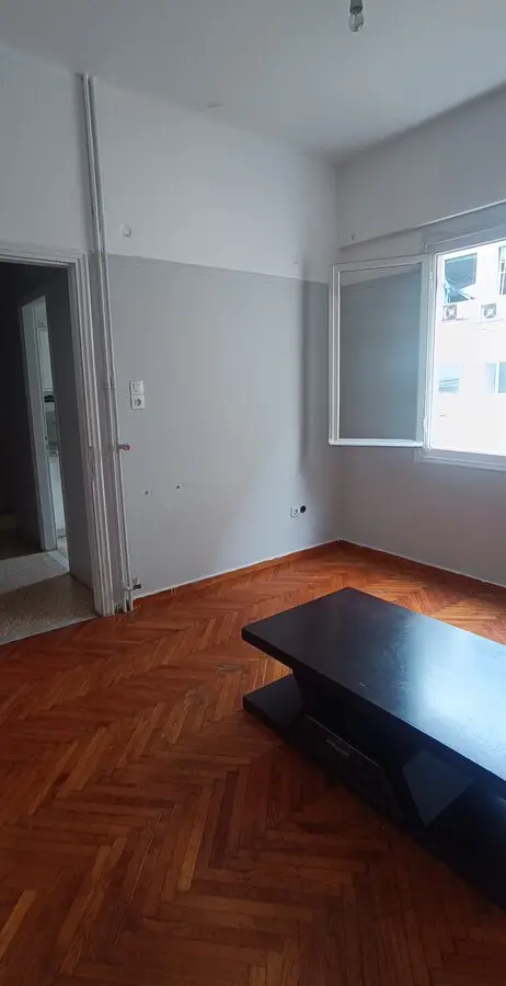 Flat Of 44 M² In Athens