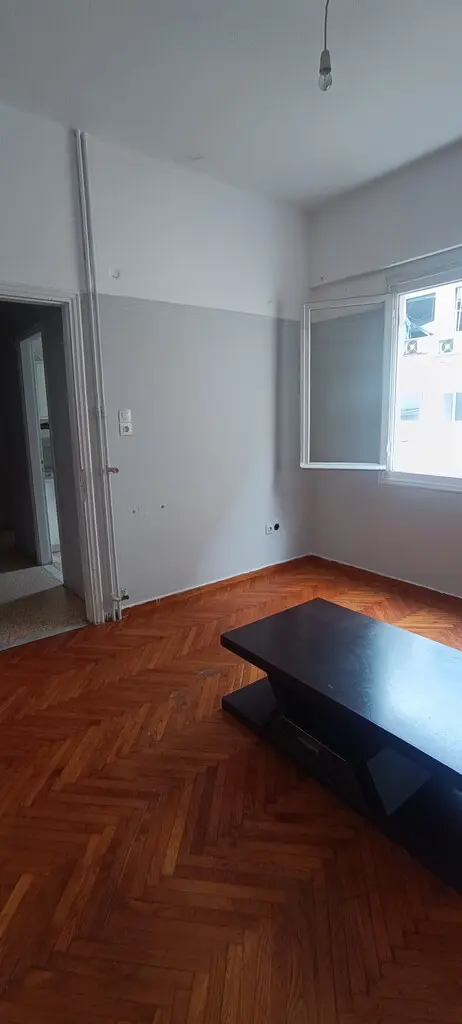 Flat Of 44 M² In Athens