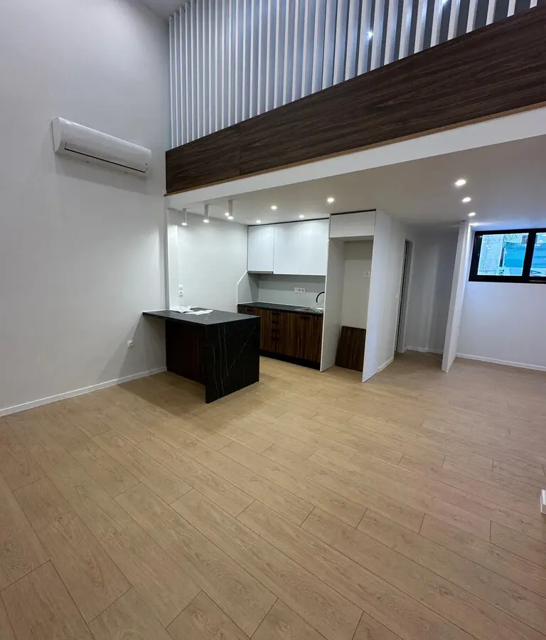 Flat Of 110 M² In Athens