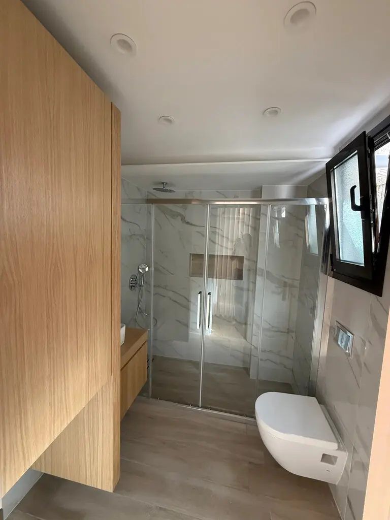 Flat Of 110 M² In Athens