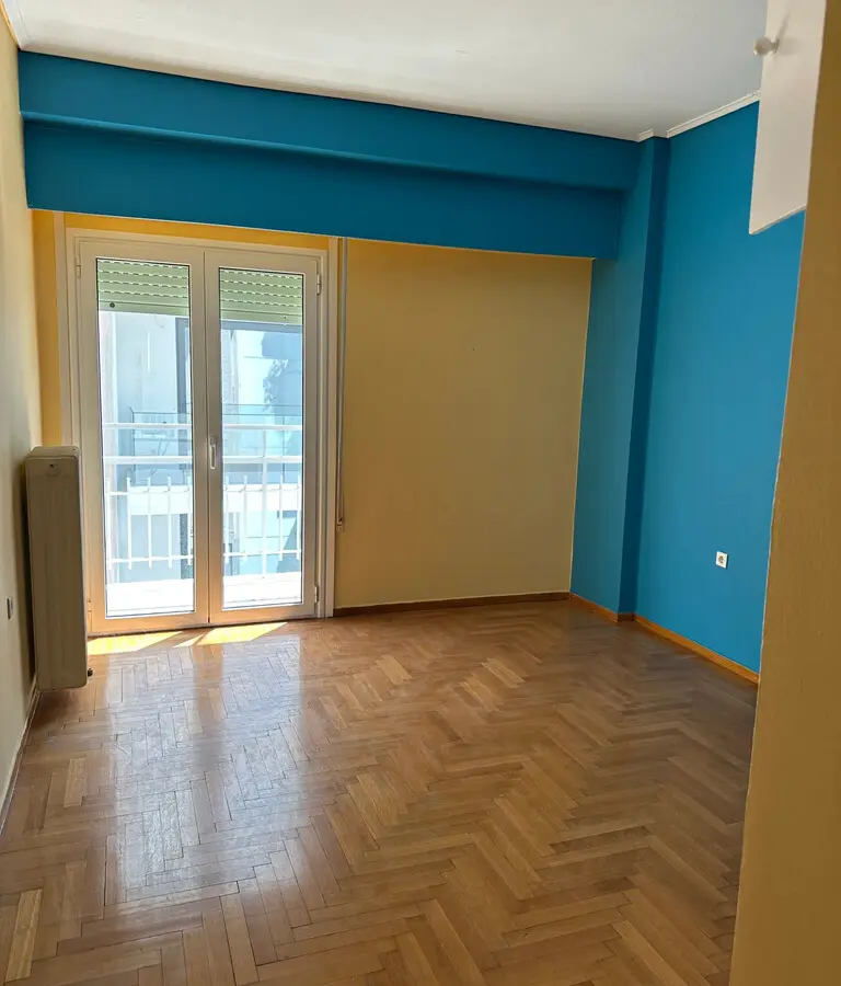 Flat Of 105 M² In Athens