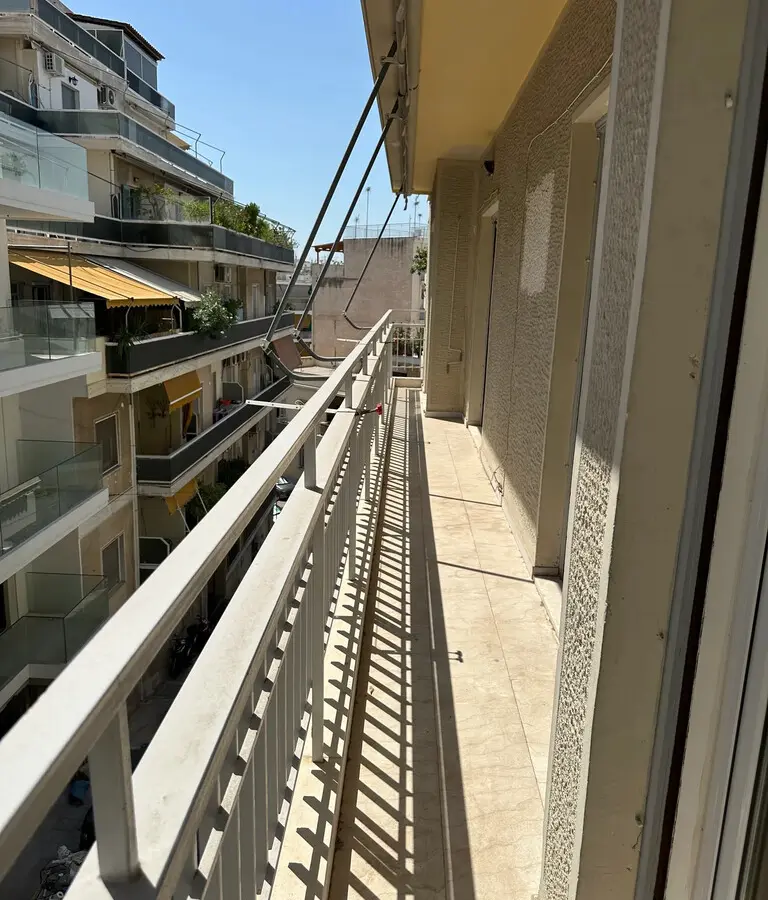 Flat Of 105 M² In Athens